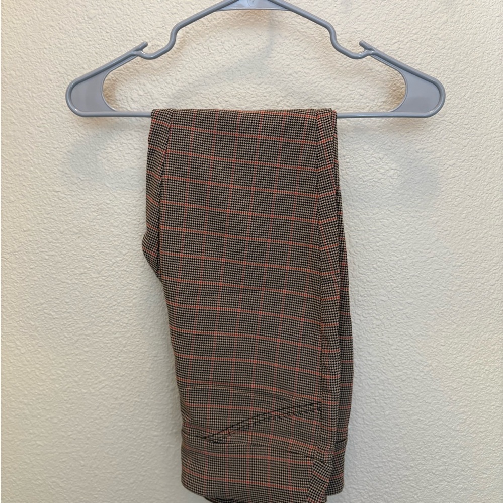 Women’s Fitted Plaid Pants with Red and Black Pattern